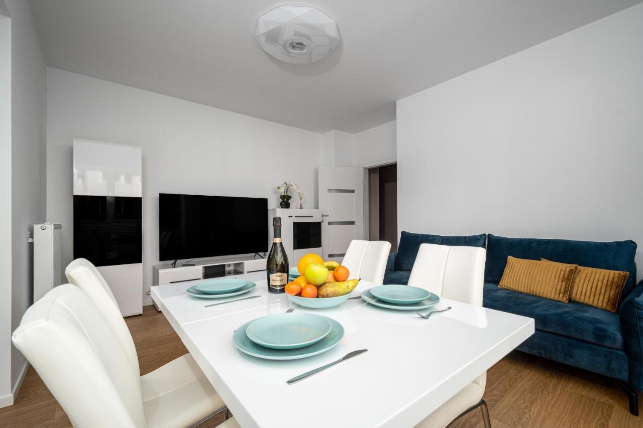 Warsaw Apartments Okrzei 12 Street 외부 사진